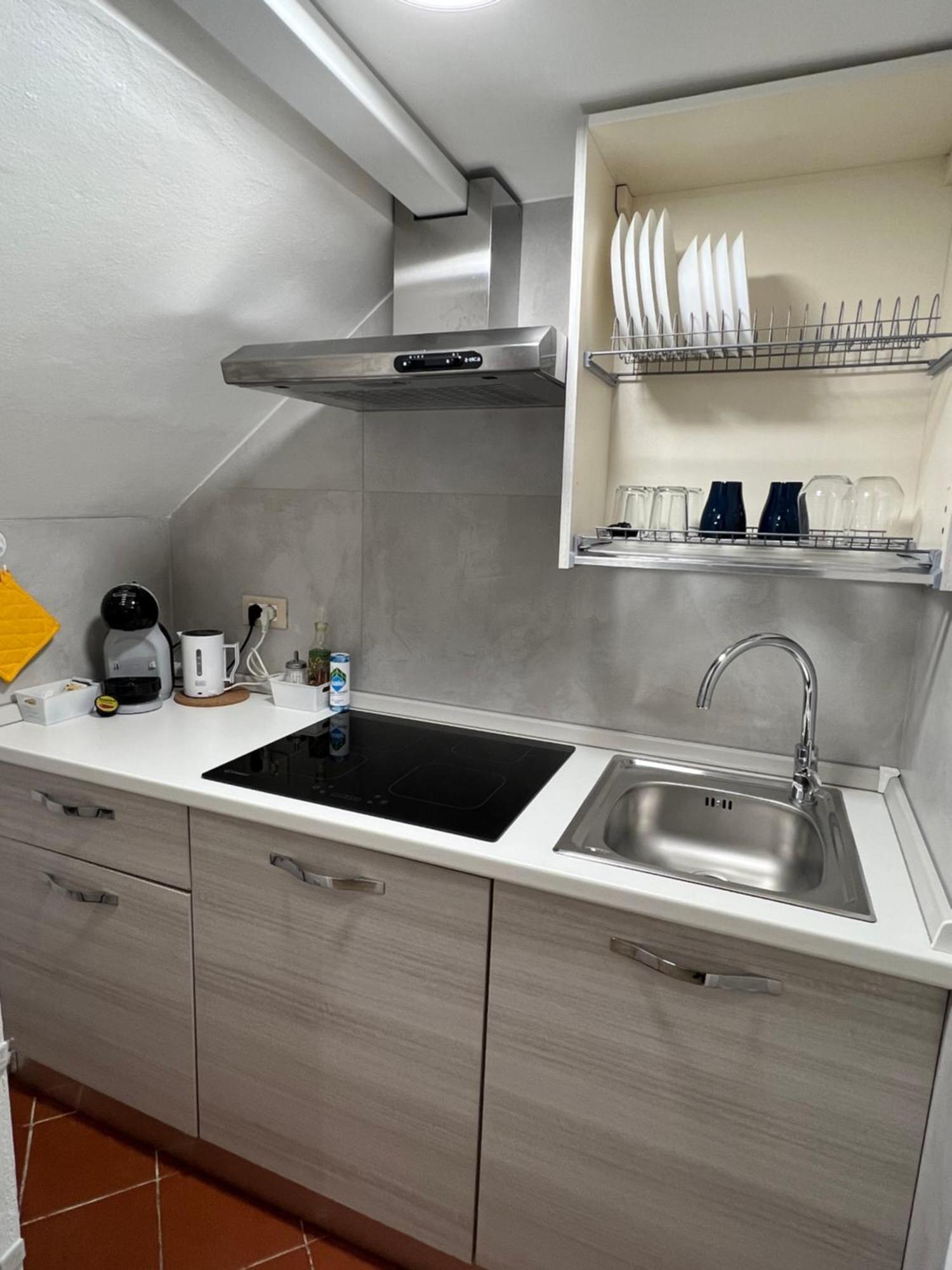 Al 106 Apartment Free Wi-Fi 5 Min Dalla Stazione Prato  Extérieur photo