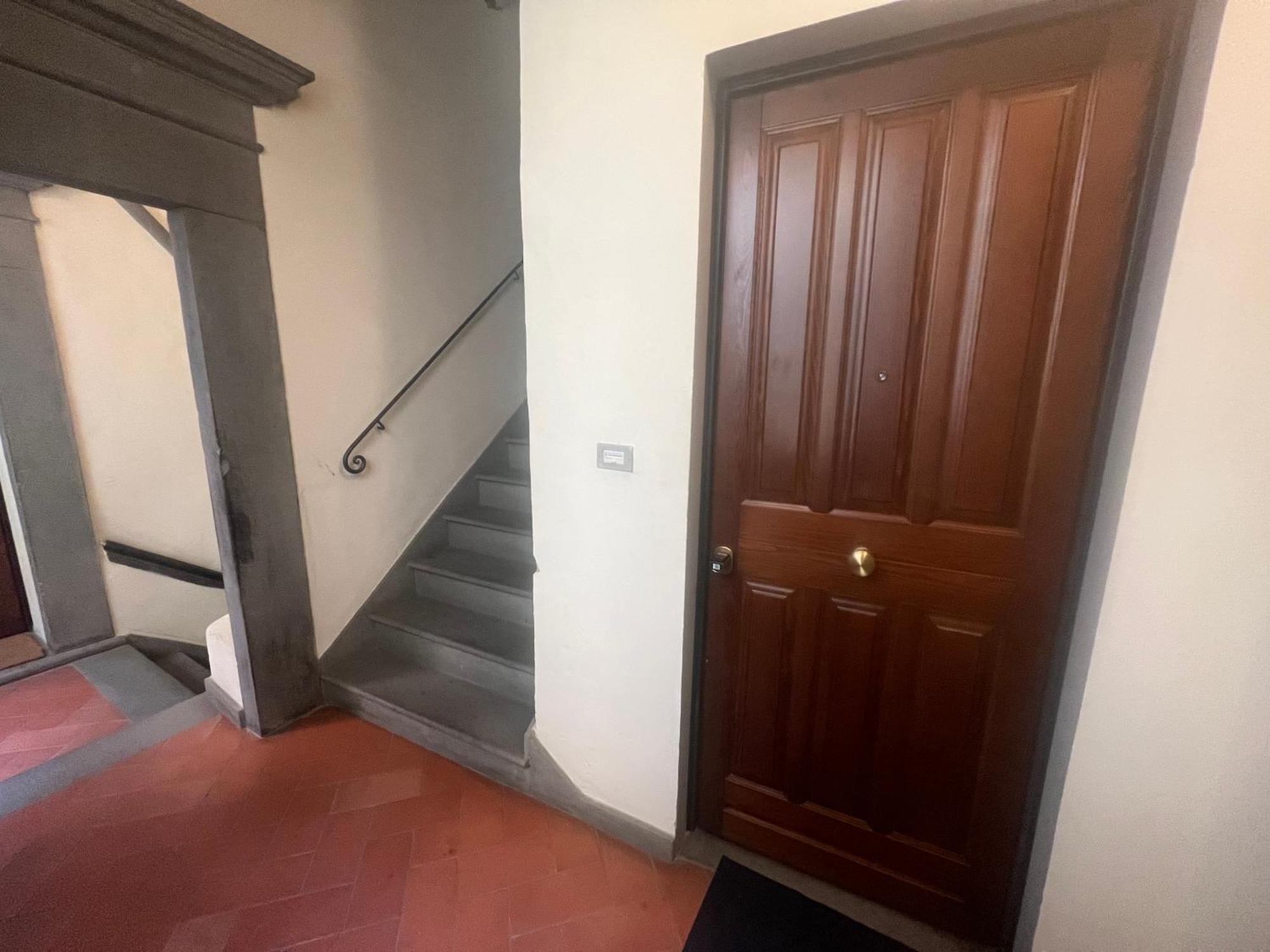 Al 106 Apartment Free Wi-Fi 5 Min Dalla Stazione Prato  Extérieur photo